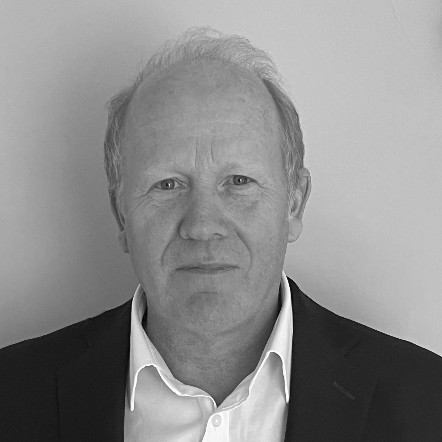 Dominic Simpson, Senior Lead